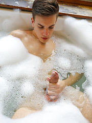 Soaping up with Aussie boy Connor Peters by Bentley Race image #11