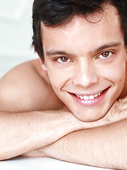 Joey Rollins solo by BelAmi Online image #8
