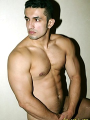 Latin muscle man Jorge by Finest Latin Men image #7