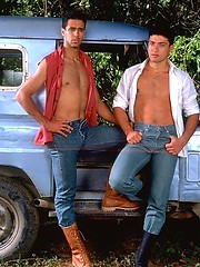 Roberto Machado & Valerio Fernandes - (THE CARACAS ADVENTURE) by Kristen Bjorn image #7