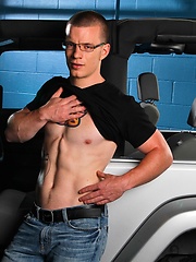 Shawn Reynolds strokes dick by Nextdoor Male image #4