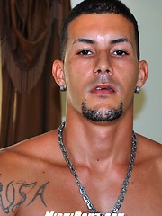 Hot latin stud Roberto by Miami Boyz image #8