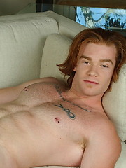 James Jamesson fucks Tommy Defendi by Suite703 image #7