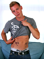Blond twink Julien Cox by Squirtz image #7