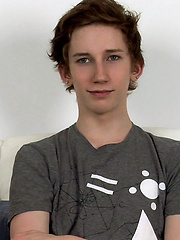 Chris St-Laurent Attempts the Self-Facial by Video Boys image #4