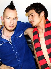 Lucius and Alex Schultz punks oral gay sex by Alternadudes image #5