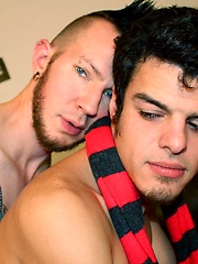 Lucius and Alex Schultz punks oral gay sex by Alternadudes image #5