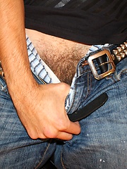 Lucius and Alex Schultz punks oral gay sex by Alternadudes image #5