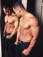 Hot indoor strip set of this Italian stud from Toronto Victor Lucca by Mark Wolff image #5