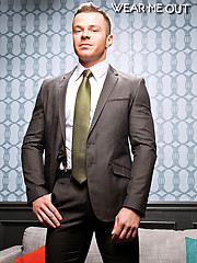 Tyler Wolf Delivers a special gift to his boss sebastian rossi by Lucas Entetainment image #7