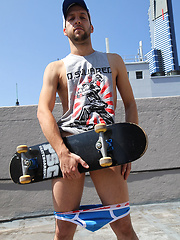 Aussie Mitch enjoying the sunshine - Naked on Ben\\\'s rooftop in Melbourne by Bentley Race image #4