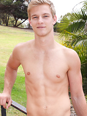 Hot blond stud Sheldon by SeanCody image #5