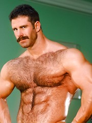 Hot bodybuilder Pete Kuzak naked by Colt Studio image #5