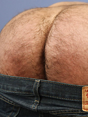 Rocky LaBarre shows his muscled hairy butt by Pantheon Bear image #6