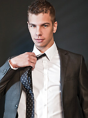 Paul Walker shows Logan Rouge who's boss by Lucas Entetainment image #8