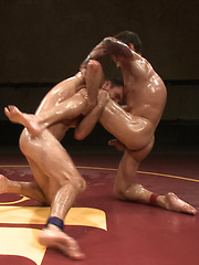 Cameron The Kin-Killer-Cade vs Vance The Vice Crawford - Oil Match by Naked Kombat image #7