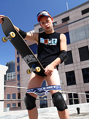 Tim Loux strips down on my rooftop by Bentley Race image #7
