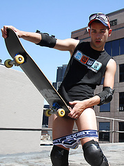 Tim Loux strips down on my rooftop by Bentley Race image #7