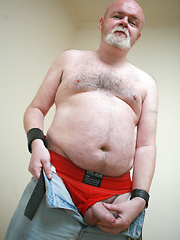 Fat & old David McNamara posing by Pantheon Bear image #8