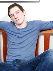 Aaron Spence comes in to talk about his straight experiences with cougars by Dirty Boy Video image #5