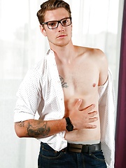 Muscular Markie More gets fucked by his nerdy gay boyfriend Blake Barnes by Nextdoor Buddies image #9