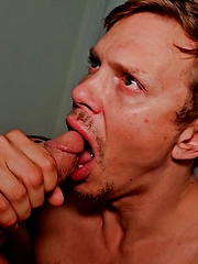 Klyde Longwood and Ethan Chase fuck by Bareback That Hole image #7