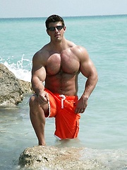 Hot muscular body by Zeb Atlas image #10