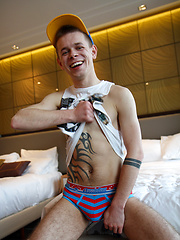 Super cute Axel Pierce - Photoshoot and fuck session with Ben by Bentley Race image #9