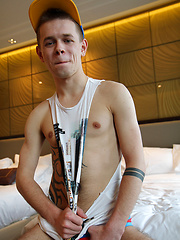 Super cute Axel Pierce - Photoshoot and fuck session with Ben by Bentley Race image #9