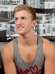 Hot blond Levi Michaels masturbates by Randy Blue image #9