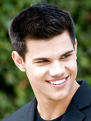 Taylor Lautner by Male Stars image #8