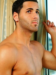 Brunette hunk Elon by Playgirl image #7