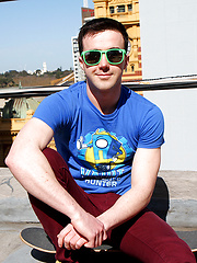 Naked on my roof - Kyle Grayson gives the neighbours a show by Bentley Race image #8