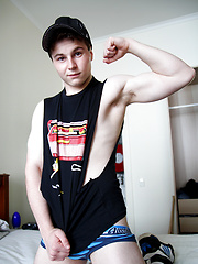 Aussie Kickboxer Damien Lance by Bentley Race image #7