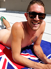 Naked in Australia - Damien Dyson's first outdoor shoot by Bentley Race image #5