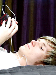 Jaymie Brooks blows his load allover himself by HomoEmo image #5