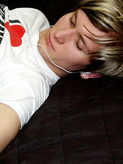 Jaymie Brooks blows his load allover himself by HomoEmo image #5
