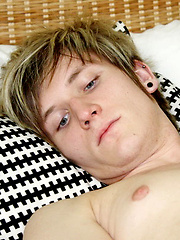 Jaymie Brooks blows his load allover himself by HomoEmo image #5