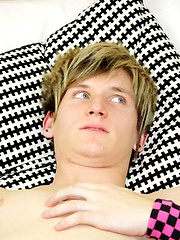 Jaymie Brooks blows his load allover himself by HomoEmo image #5