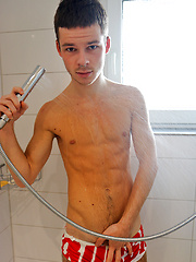 Enjoy a hot steamy shower with my hung mate Kevin Babik by Bentley Race image #5