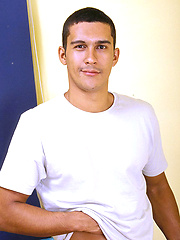 Alvaro Bispo shows cock