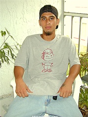 Skateboarder from Peru Dante