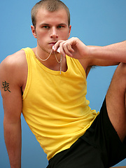 Hot EL gay porn gallery