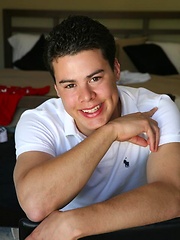 Muscled college twink Davis