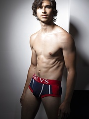 New Hunk with blue eyes