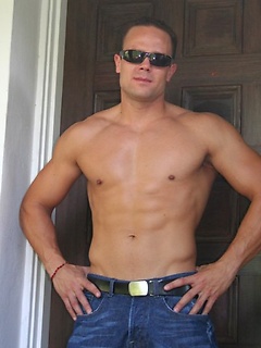 Mature hunk Luke jerking off by ManAvenue by ManAvenue image #4