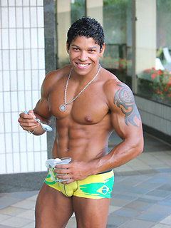 Latin bodybuilder Luiz Tribal by Power Men by Power Men image #12