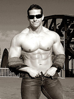 Roberto Castellano, hot latin muscle man by Muscle Gallery by Muscle Gallery image #5