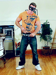 Muscle stud Austin gets naked by Maskurbate by Maskurbate image #3