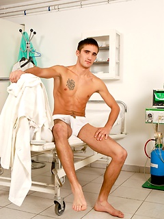 Tom Taylor shws his dick by Scary Fuckers by Scary Fuckers image #1